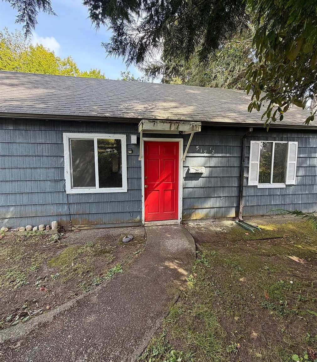1 bed, $1,200 — Photo 1