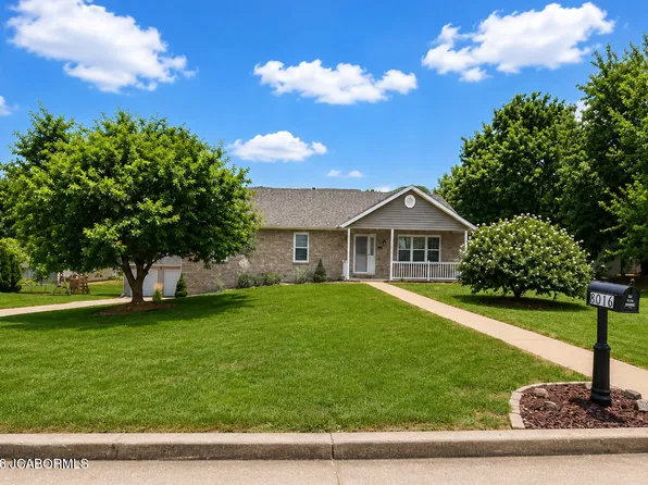 8016 Hunters Ln, Jefferson City, MO 65101
