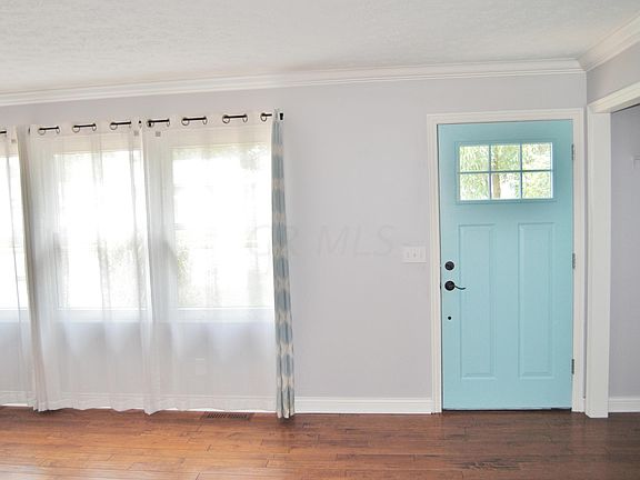 4th image of 283 Cottontail Dr