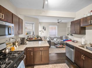 3757 N Fremont St UNIT 1S, Chicago, IL 60613
