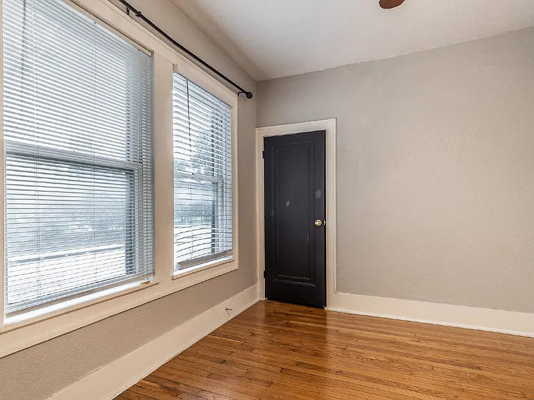723 E Euclid Ave — Photo 25