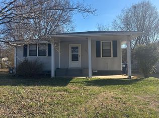 2204 Bide A Wee Dr NE, Huntsville, AL 35801