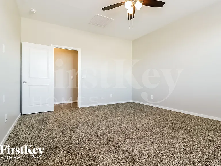 23654 W Whyman Ave — Photo 12