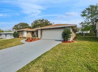 653 Parkwood Ave, Altamonte Springs, FL 32714