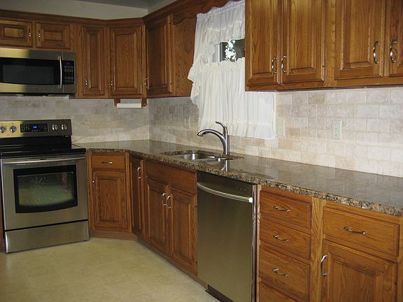 travertine backsplash