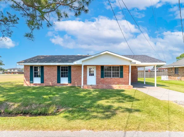 1136 E Camellia Dr, Thibodaux, LA 70301