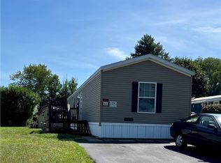 2829 Willow Glen Trl, Mogadore, OH 44260