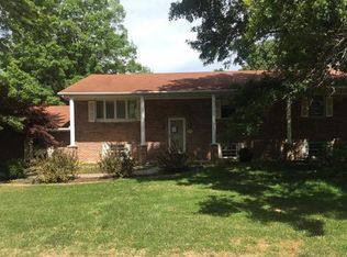 4904 Longview Ave, Godfrey, IL