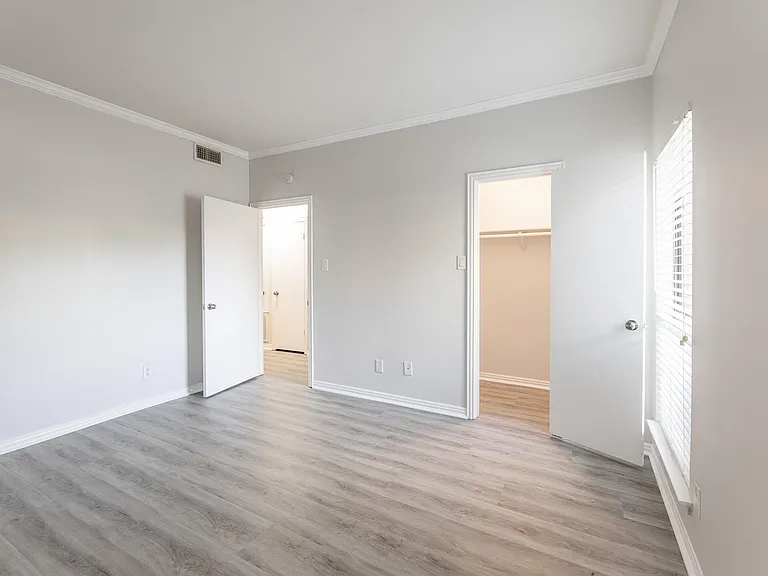 10047 Westpark Dr #49 — Photo 22