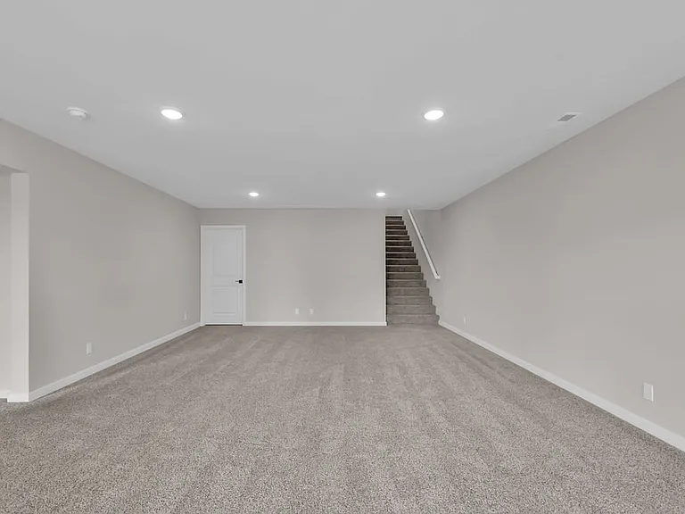 11020 S 97th St — Photo 33