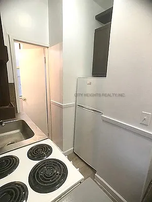 Rented by City Heights Realty | media 32