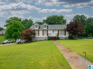 8126 Susan Dr, Dora, AL 35062