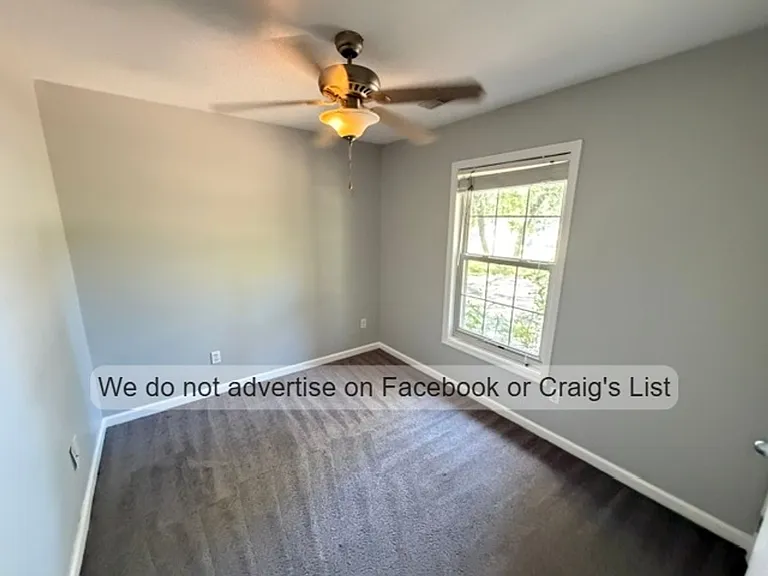 156 Hickman Ct — Photo 15