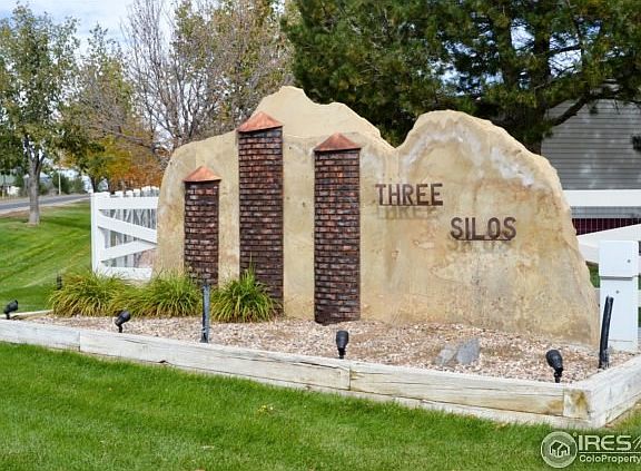 Entry to Three Silos neighborhood
