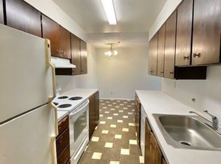 18524 Linden Ave N #101, Seattle, WA 98133