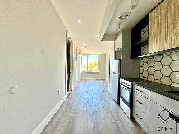 2nd image of 1565 New York Ave APT 6D