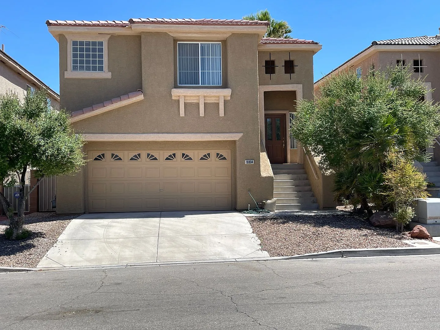 2 bed 2.5 bath in Southern Highlands — Photo 1