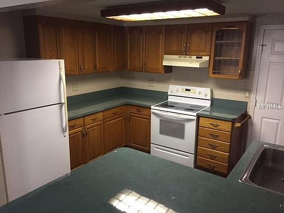 4th image of 4734 19th St N