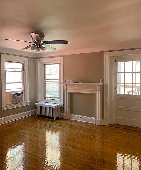 22 E Eager St #3R — Photo 7