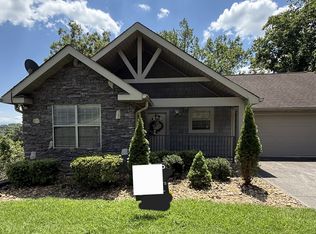 (Undisclosed Address), Sevierville, TN 37862