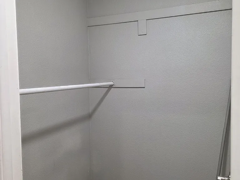 871 W San Ysidro Blvd W #1 — Photo 14