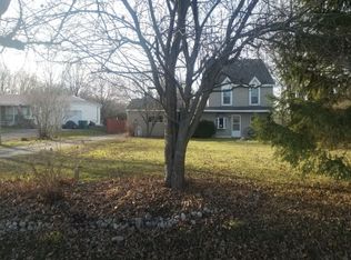 615 Mayer Rd, Wales, MI 48027