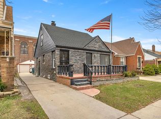 4555 Korte St, Dearborn, MI 48126