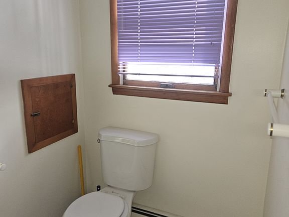 2nd image of 317 Norton Ave