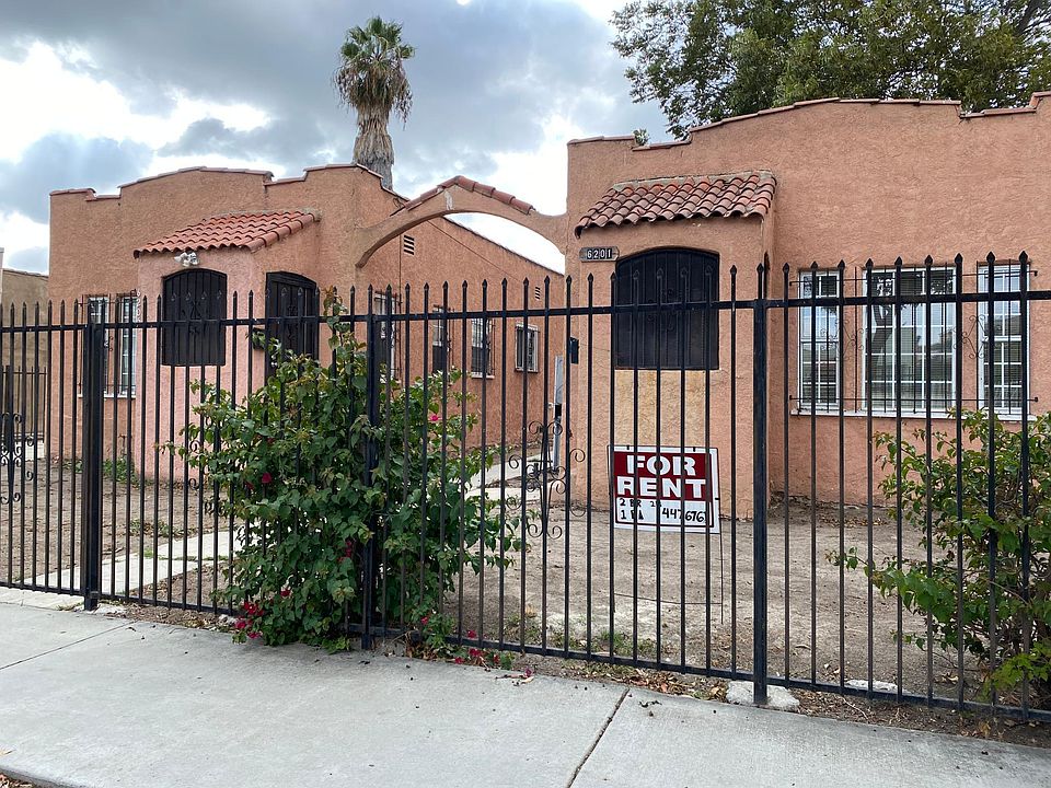 1st image of 6201 S Victoria Ave