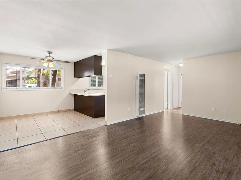 Melrose Manor Apartments - Riverside, CA — Photo 69
