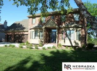 5724 S 167th Ave, Omaha, NE 68135