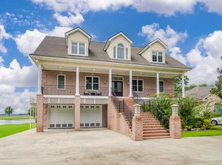 872 Waterford Landing Rd, Richmond Hill, GA 31324