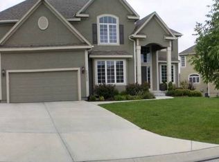 16609 Birch St, Overland Park, KS 66085