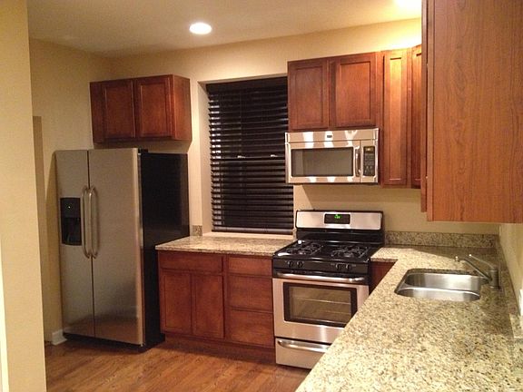 2nd image of 7205 N Damen Ave #2