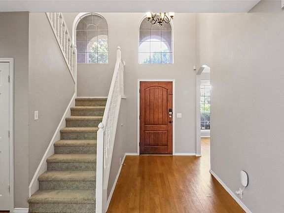 4th image of 9512 Preston Vineyard Dr