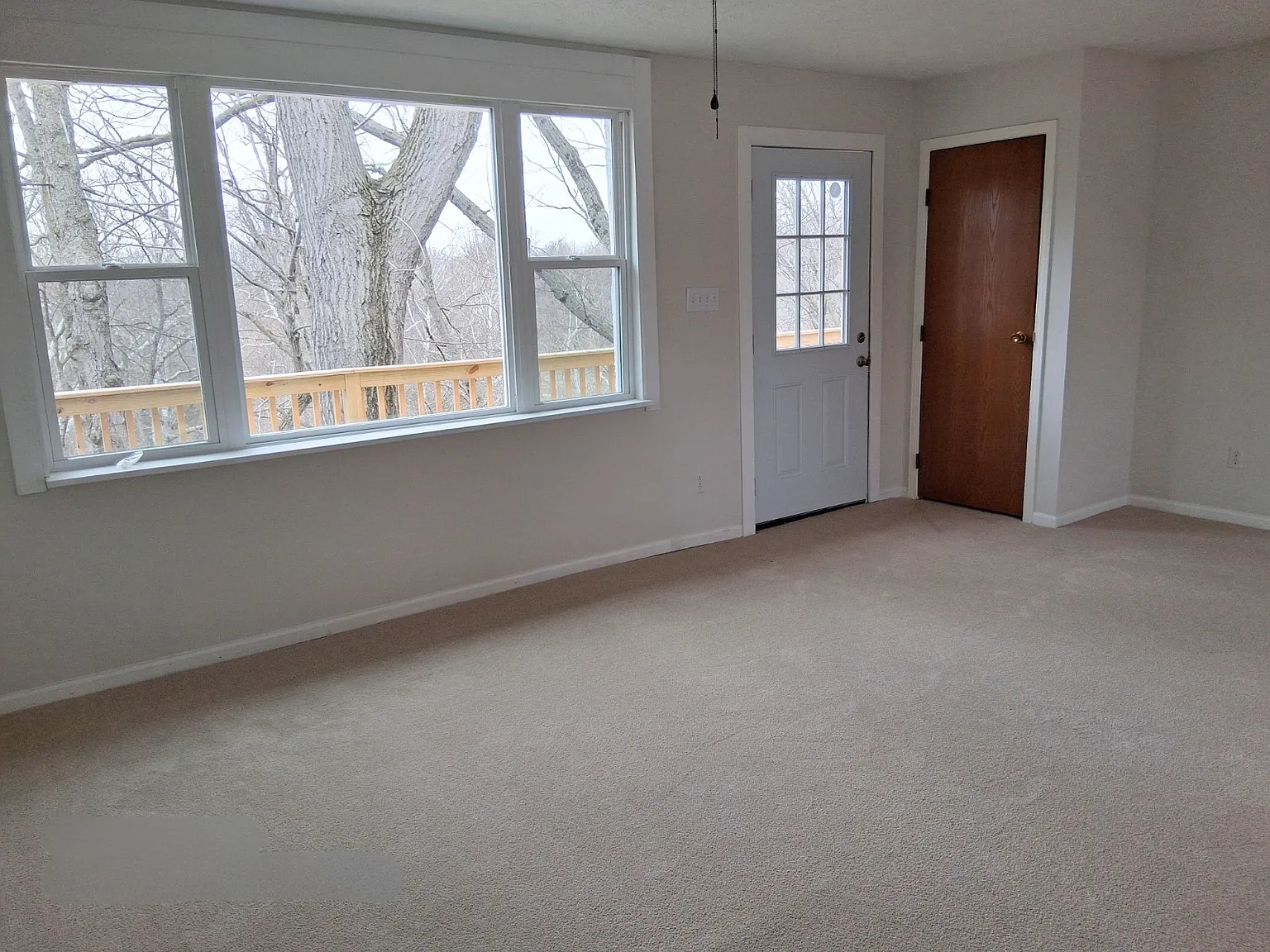 2 bed, 1.0 bath, $995 — Photo 4