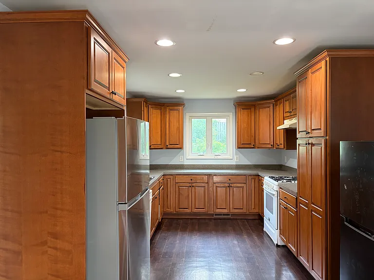 7811 Greeley Blvd — Photo 55