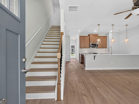 3rd image of 210 Maddux St Lot 12