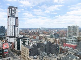 30 Nelson St #2009, Toronto, ON M5V 0H5