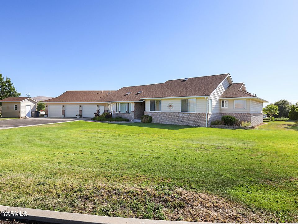 380 Wilson Rd, Yakima, WA 98901 Zillow