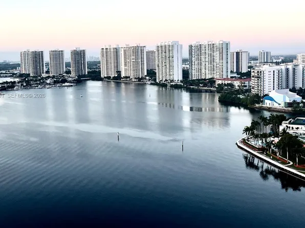 3530 Mystic Pointe Dr, Aventura, FL