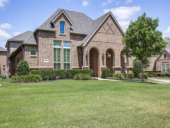 3rd image of 5138 Heritage Oaks Dr