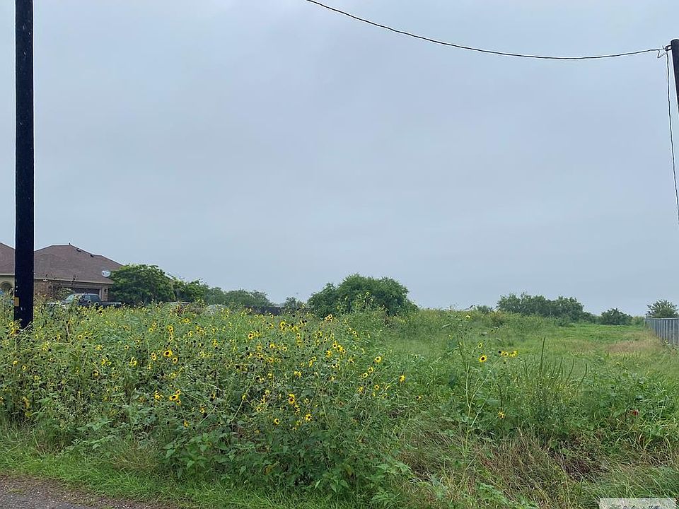 1st image of 28339 Glenview Rd