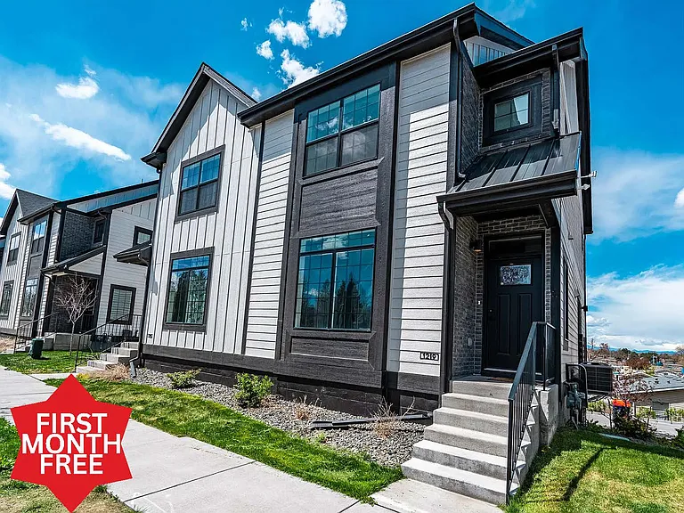 Sable View Townhomes — Photo 1
