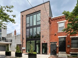 555 N Lawrence St #2R, Philadelphia, PA 19123