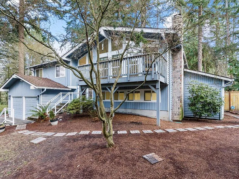 101 Point Fosdick Cir NW — Photo 4