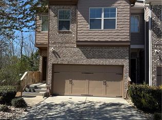 1921 Paxton Ridge Ct, Lilburn, GA 30047