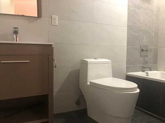 Rented by Premier Metro Realty Corp | media 7