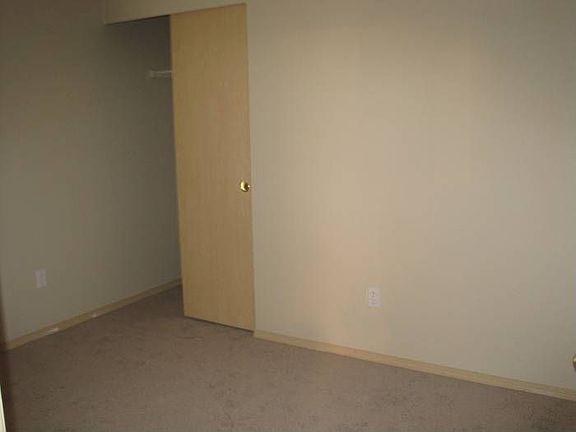 5th image of 4405 148th St NE