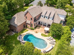 10025 Forest Oaks Cv, Collierville, TN 38017